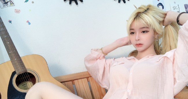 แป้งสามป๋องซาว คลิป หนุ่มโรมัน